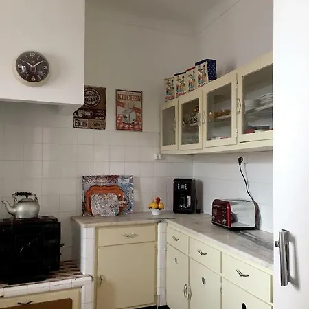 D'avenida Konukevi *