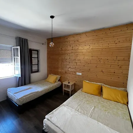 D'avenida Guest house *